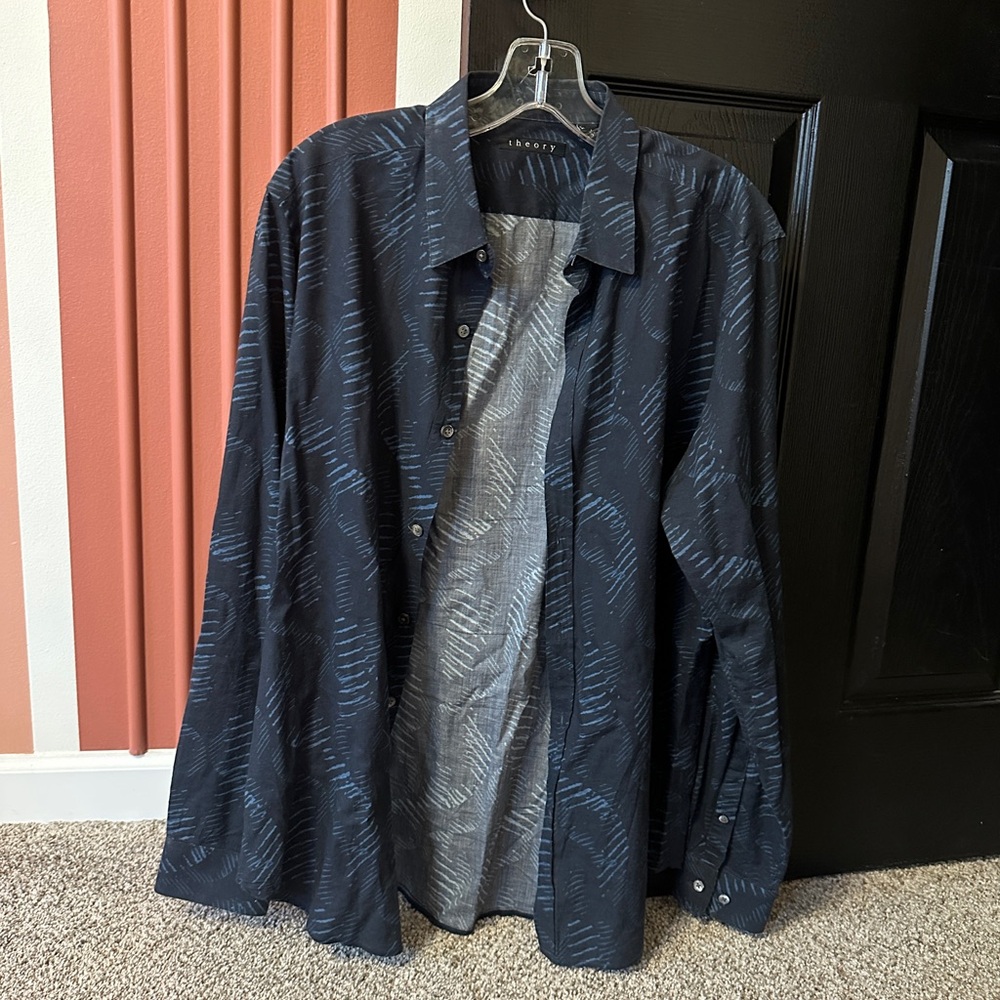 Theory Men's Blue Patterned button down